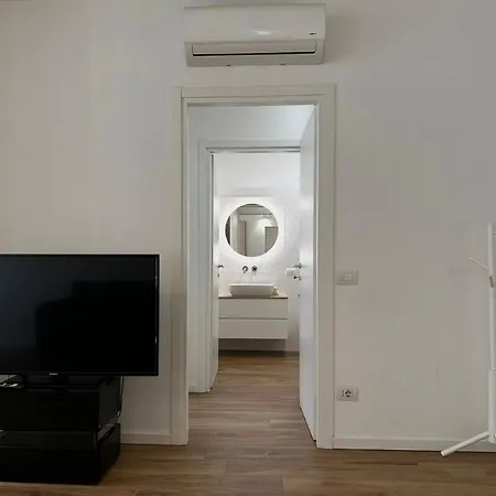 Dolce 7 Station Apartamento Milão